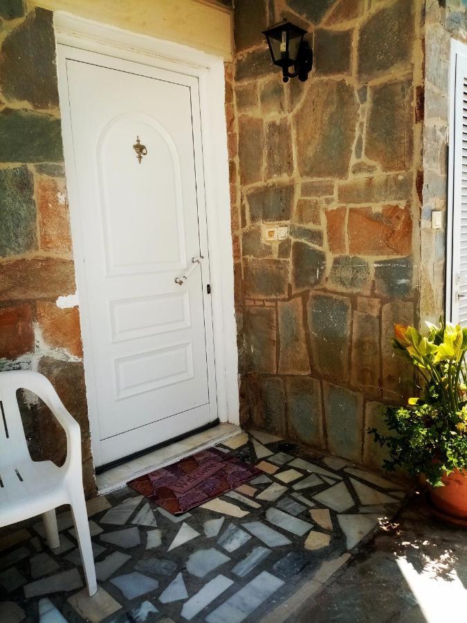 Maria'S Apartments Pigí المظهر الخارجي الصورة